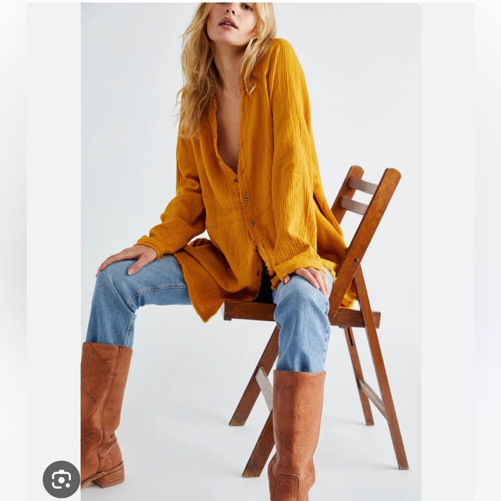 Free People Summer Daydream 100% cotton Breezy Buttondown